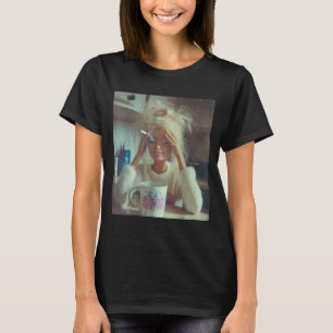 Camiseta Cara de muñeca divertida asquerosa meme fumando tr