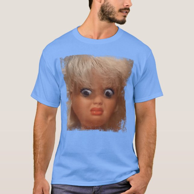 Camiseta Cara de Muñeca Meme Divertido (Anverso)