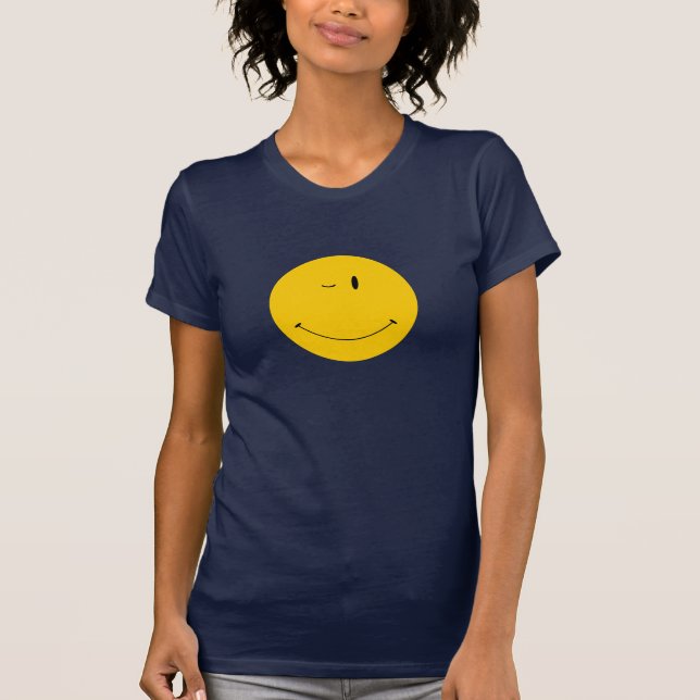 Camiseta cara feliz de guiño (Anverso)