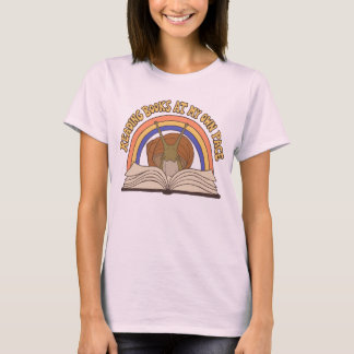 Camiseta Caracol Retro Leyendo libros