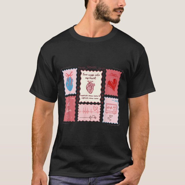 Camiseta Cardiac Nurse Scalloped Stamp Heart Anatomy Coquet (Anverso)