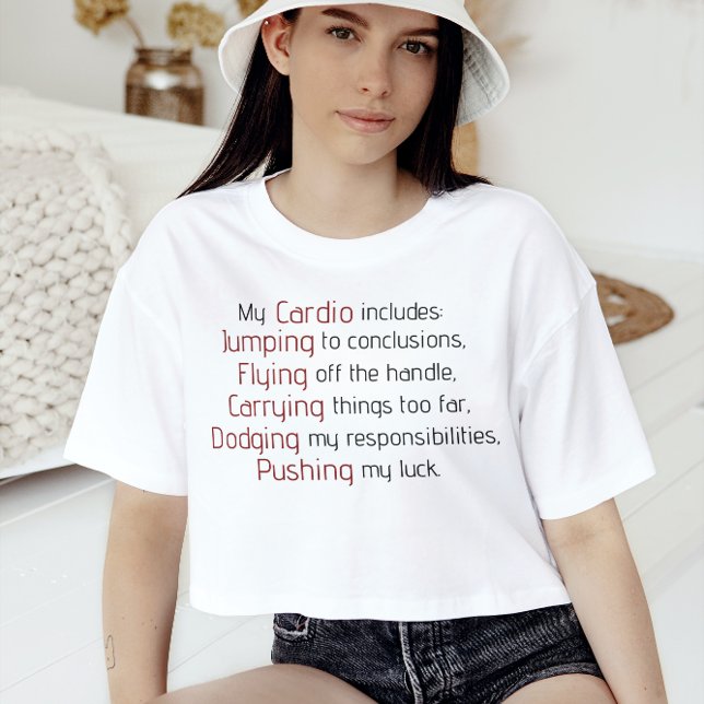 Camiseta Cardio del caos: Abraza el té de la locura (modern)