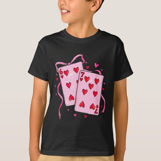 Camiseta Cards Valentine Meme 6 Coquette Bow Funny Gift Tee (Anverso)