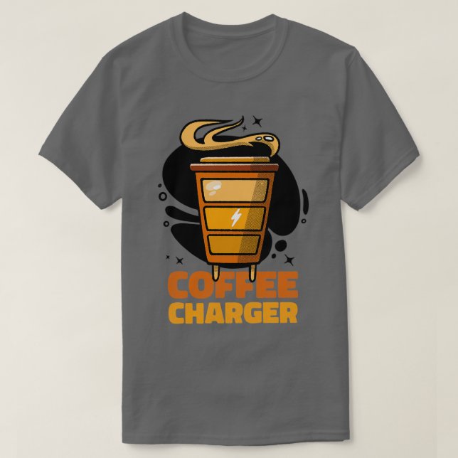 Camiseta Cargador de energía de la copa de café (Diseño del anverso)