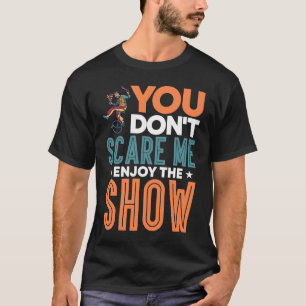 Camiseta Carnaval de circo muestra un payaso con vestido su
