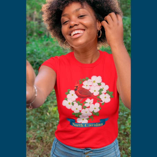 Camiseta Carolina del Norte Cardenal Estatal Bird Dogwood F (Subido por el creador)
