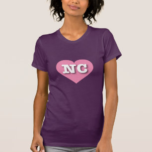 Camiseta Carolina del Norte: Corazón rosa - Amo NC