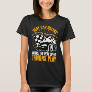Camiseta Carrera de coches de carreras donde la velocidad r