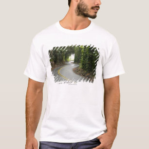 Camiseta Carreteras con curvas a través de la selva