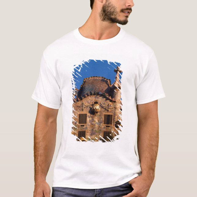 Camiseta Casa Batiló, Arquitectura de Gaudí, Barcelona, (Anverso)