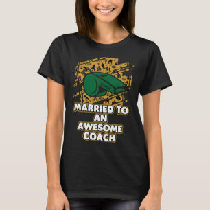 Camiseta Casado con un impresionante entrenador y su esposa