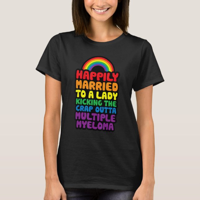 Camiseta Casado con una dama que patea el crap contra múlti (Anverso)