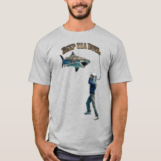 Camiseta Casco de buzo vintage luchando contra un tiburón t