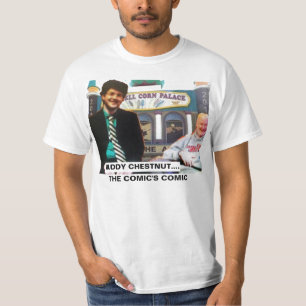 Camiseta castaña del compinche, el cómico cómico