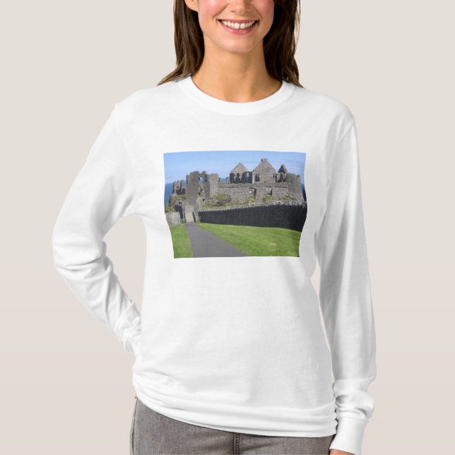 Camiseta Castillo de Dunluce cerca de Bushmills y Portrush, (Anverso)