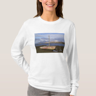 Camiseta Castillo Stalker con barco pesquero en el