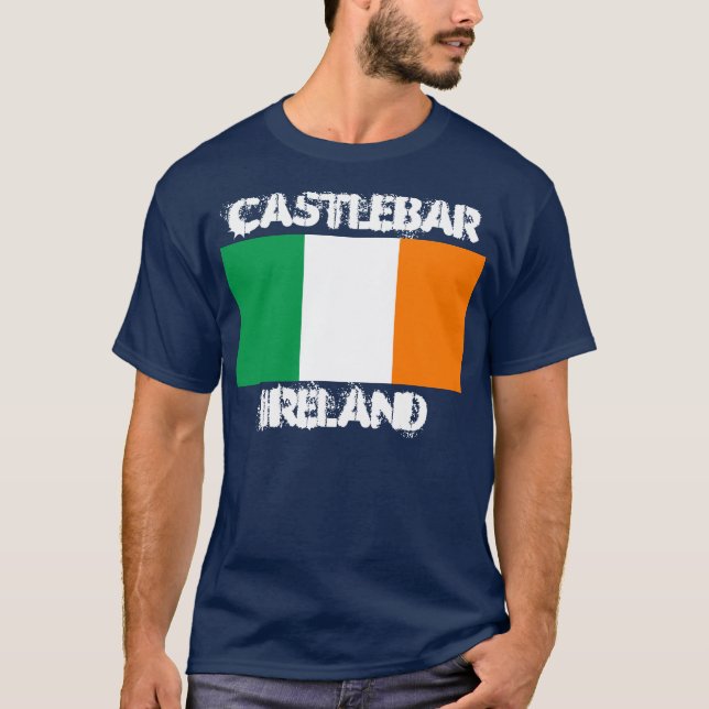 Camiseta Castlebar, Irlanda con bandera irlandesa (Anverso)