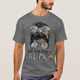 Camiseta Cat Mama Kinda Busy Being A Cat Mom Life Messy Bun