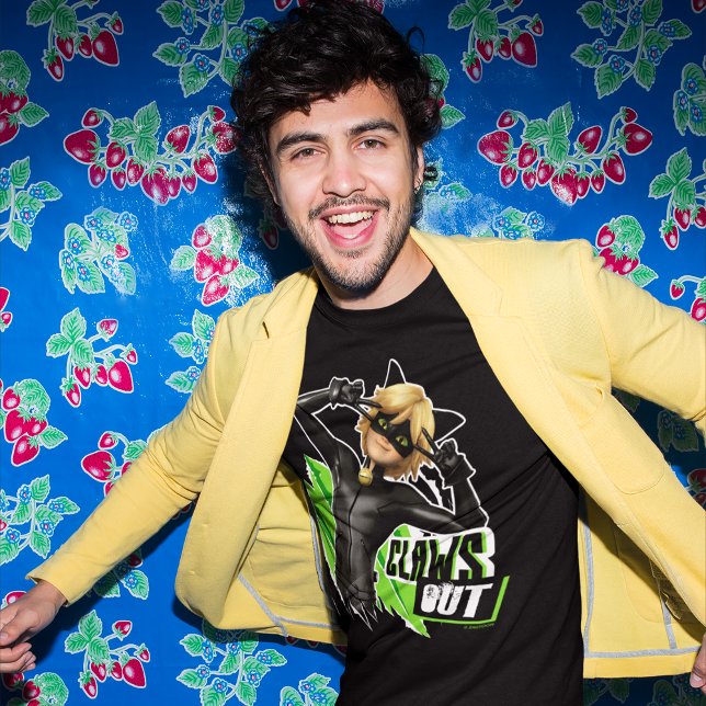 Camiseta Cat Noir | Gráfica de Clawga Out (Man wearing t-shirt)