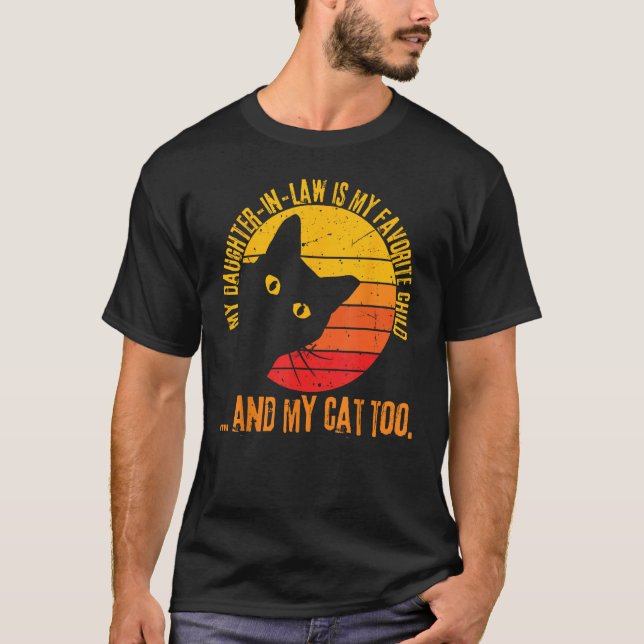Camiseta Cat Owners My Daughter in law Is My Favorite Child (Anverso)