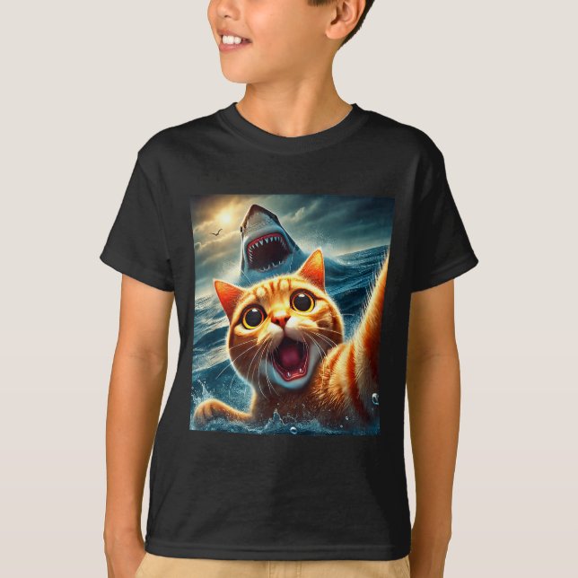 Camiseta Cat Selfie With Shark Funny  (Anverso)