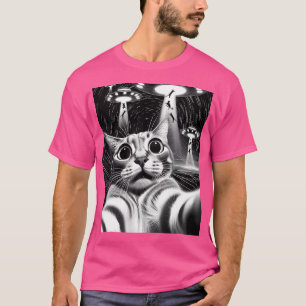 Camiseta Cat Ufo Invasion Funny Cat Meme Retro Alien Cat U