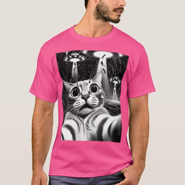 Camiseta Cat Ufo Invasion Funny Cat Meme Retro Alien Cat U (Anverso)