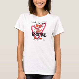 Camiseta Cat valentine: Amor en cada broma paw-sitive