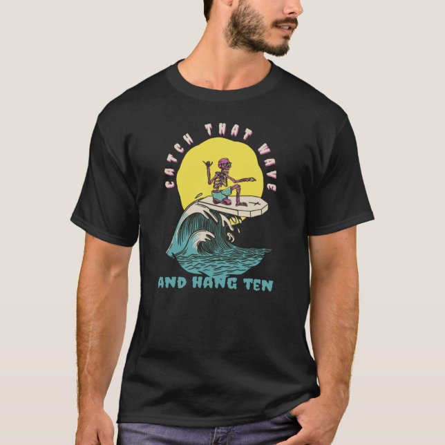Camiseta Catch That Wave & Hang Ten Retro Surfer Present  1 (Anverso)
