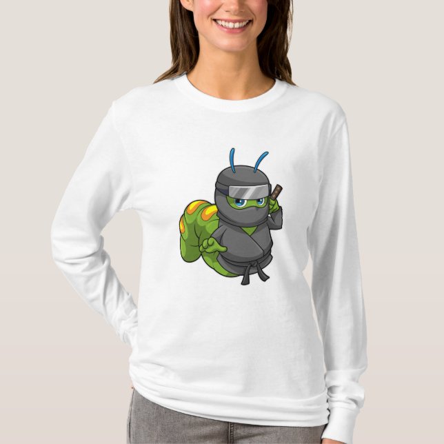 Camiseta Caterpillar como Ninja con espada (Anverso)