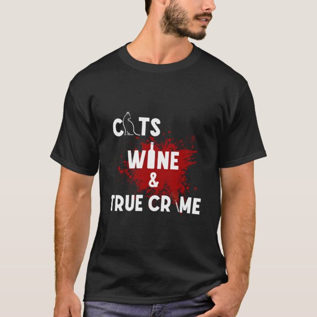 Camiseta Cats Wine And True Crime (Anverso)