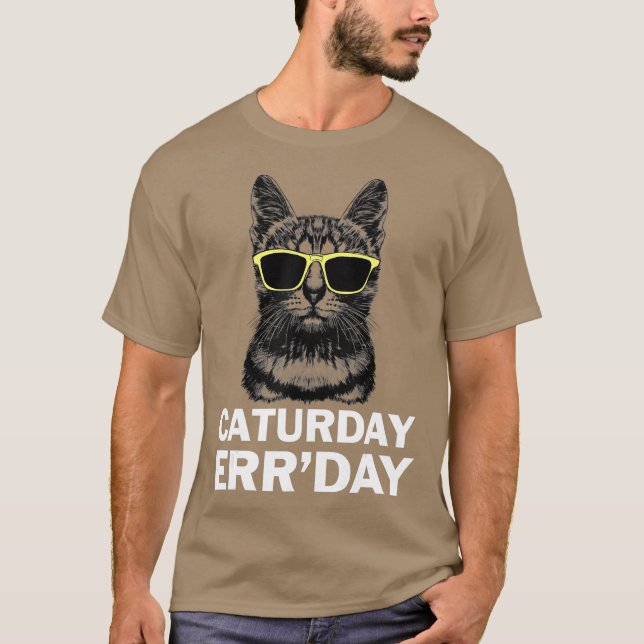Camiseta Caturday Errday With Sunglasses Graphic (Anverso)