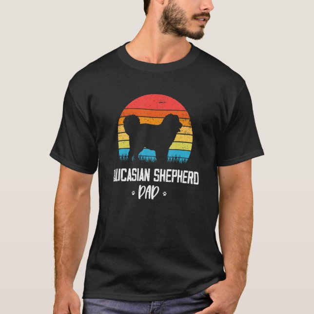 Camiseta Caucasian Shepherd Dad Retro Vintage (Anverso)