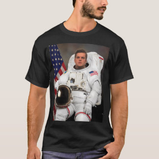 Camiseta Caucásico James
