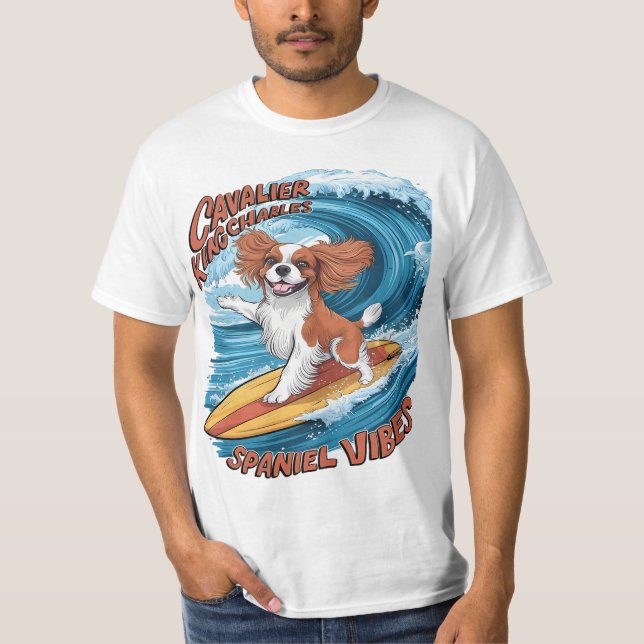 Camiseta Cavalier King Charles Spaniel Shreds Wave Surfing (Anverso)