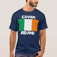Cavan, Irlanda con bandera irlandesa