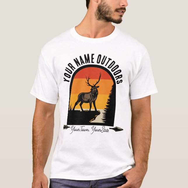 Camiseta Caza NOMBRE DE AÑO Al Aire Libre Campamento Salvaj (Anverso)