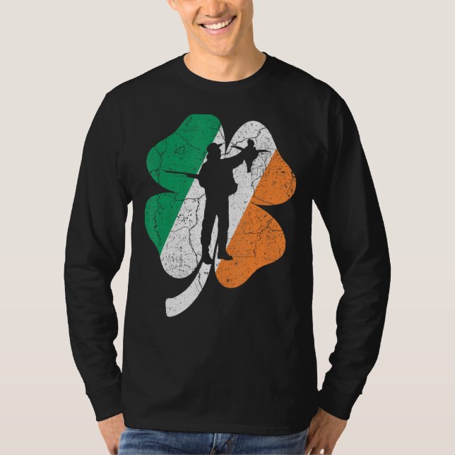 Camiseta Cazando el Día de San Patricio Shamrock Ireland (Anverso)