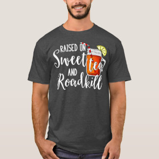 Camiseta Cazando por comida en la ruta del té dulce
