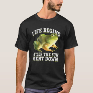 Camiseta Cazando ranas y pescar de noche