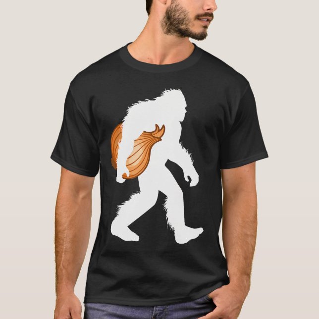 Camiseta Cebolla Bigfoot Sosteniendo Criptido Vegetal Cocin (Anverso)
