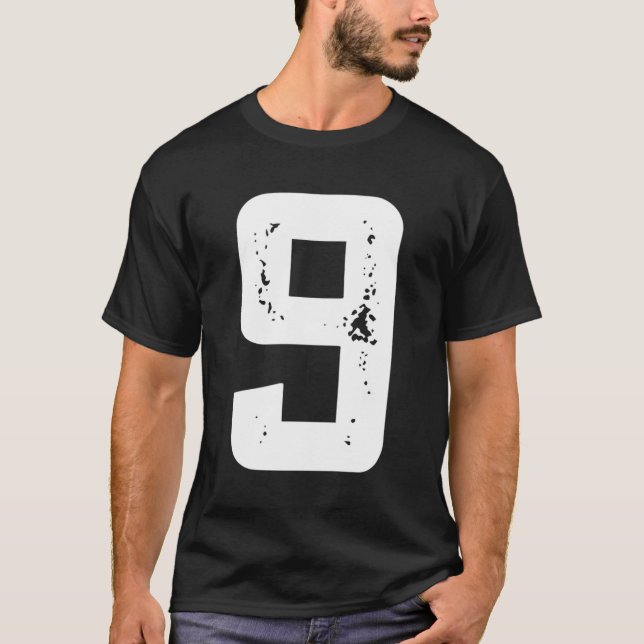 Camiseta Celebra 9 Happy B Day Py Fun Font (Anverso)