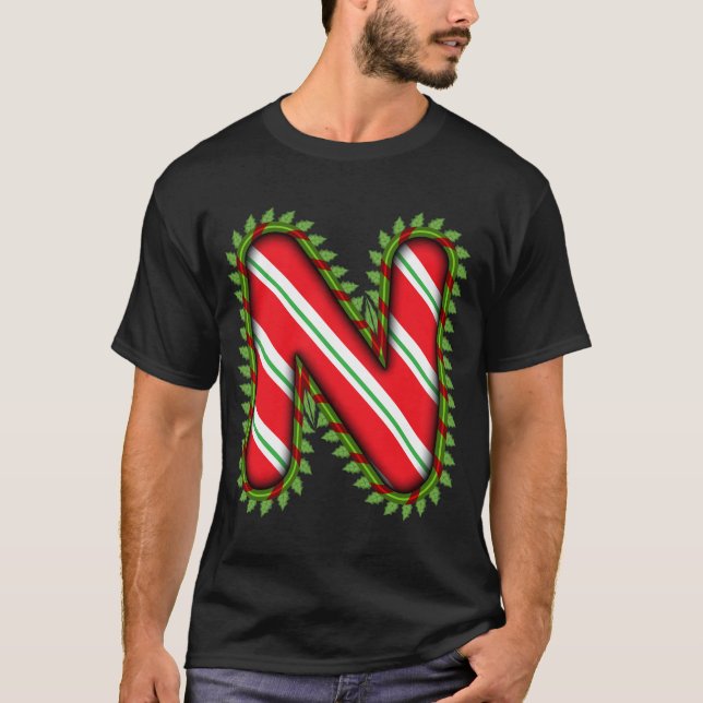 Camiseta Celebra a los Navidades con las letras de tu nombr (Anverso)