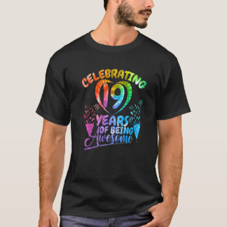Camiseta Celebrando 19 Años De Ser Un Increíble Cumpleaños 