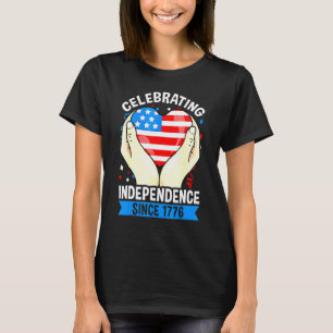 Camiseta Celebrando la independencia desde 1776 Feliz cuart