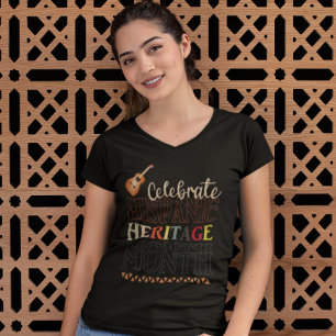 Camiseta Celebrar el diseño del mes del patrimonio hispano
