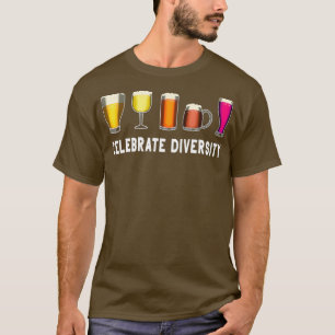 Camiseta Celebrar la cerveza de diseño de cerveza de artesa