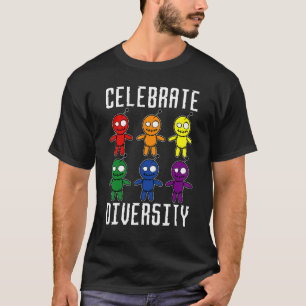 Camiseta Celebrar la diversidad de la muñeca vudú de Hallow