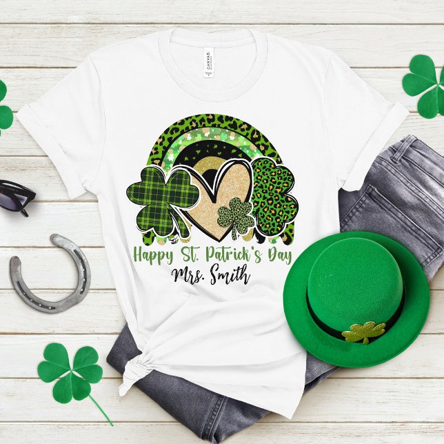 Camiseta Celebrar la suerte y el amor: el St. Patrick perso (Subido por el creador)