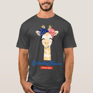 Camiseta Celebrating Freedom 4th July - Cute Patriotic Gira
